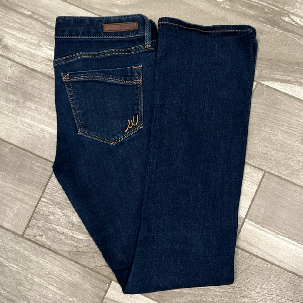 Express Boot cut dark wash jeans size 6